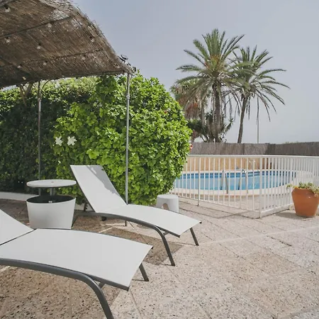 Con Piscina Privada A Pocos Pasos Del Mar *