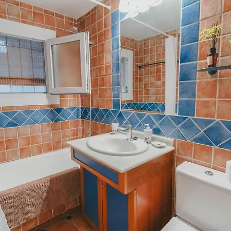 Con Piscina Privada A Pocos Pasos Del Mar فيلة *
