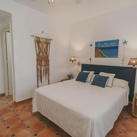 Con Piscina Privada A Pocos Pasos Del Mar