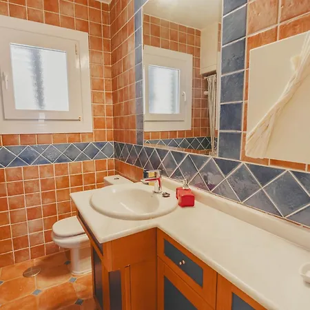 Con Piscina Privada A Pocos Pasos Del Mar فيلة لا مانغا ذيل مار مينور